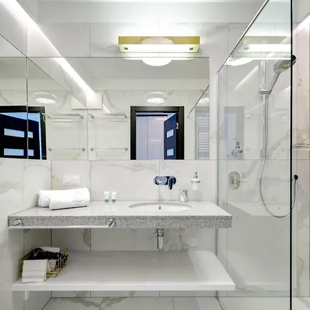 Angielska Grobla Q4apartments Апартаменты Гданьск