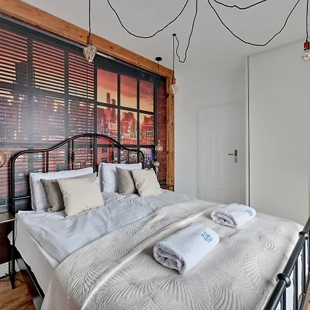 Angielska Grobla Q4apartments 公寓 格但斯克