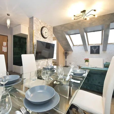 Angielska Grobla Q4apartments * 格但斯克