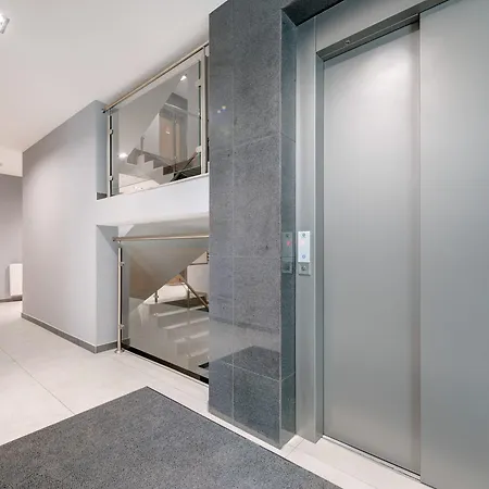 Angielska Grobla Q4apartments غدانسك